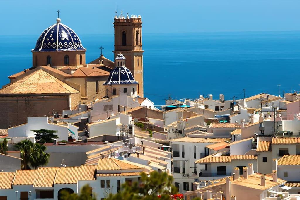 Apartamento Primera Linea Con Acceso Privado A La Playa Altea Exteriör bild